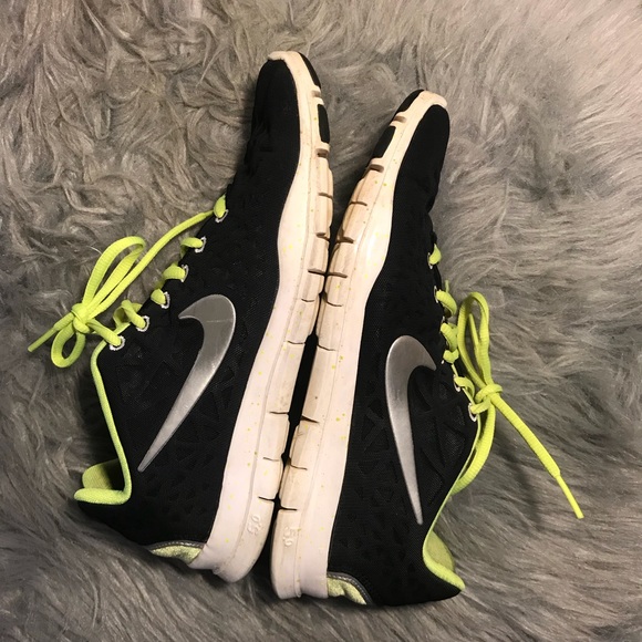 Nike Shoes - Nike running shoes